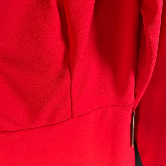 Red express dress - Picture 4 of 4